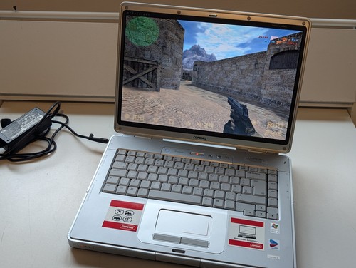 Retro windows compaq - retro, xp